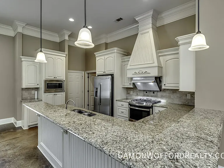 114 Lennox Pl — Photo 12