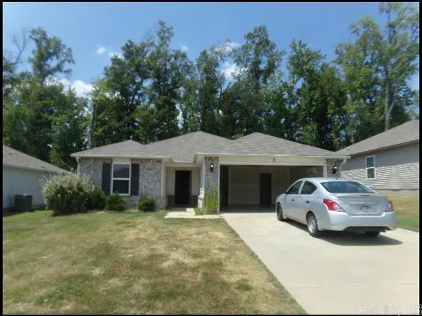 24 Avant Garde Dr, Little Rock, AR 72204