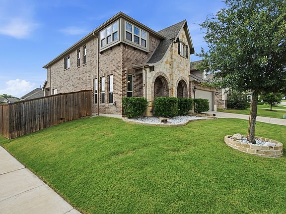 3rd image of 1218 Misty Ridge Dr