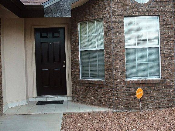 2nd image of 1445 Plaza Verde Dr