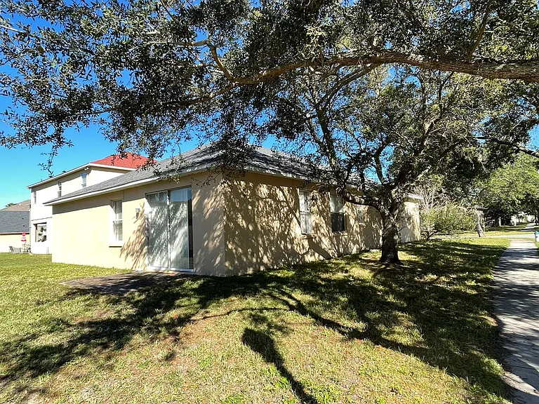 1602 Nestlewood Trl — Photo 3