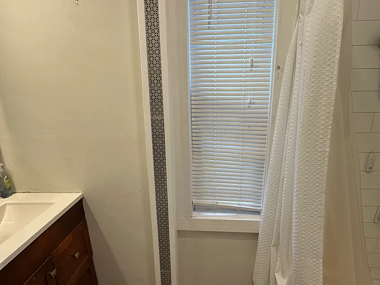 51 College Ave #1 — Photo 32
