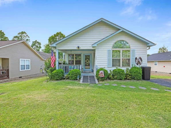 165 Ping Hill Cv, Counce, TN 38326