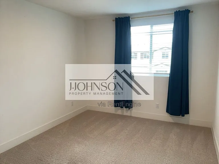 16411 Bandon Ln — Photo 10