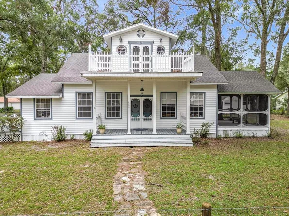 7900 Stephen Foster Ave, Fanning Springs, FL 32693