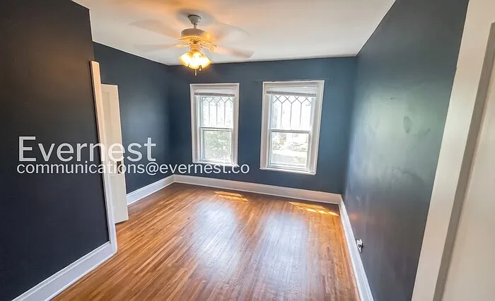 700 Linwood Ave — Photo 14