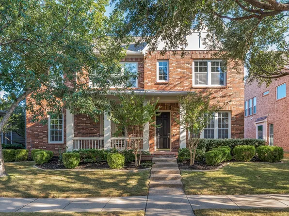 1827 Auburn Dr, Carrollton, TX 75007