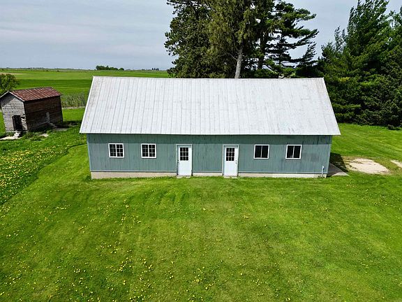 4th image of 2393 Glenville Rd