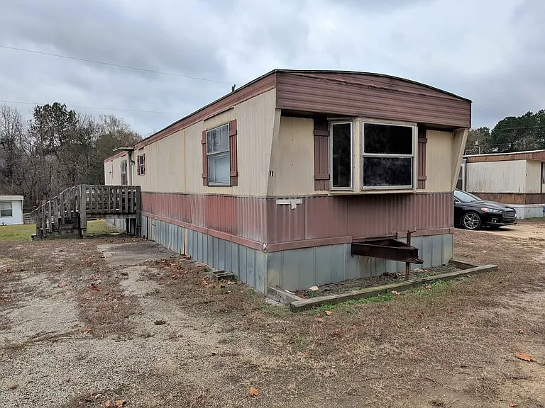 2060 Winston Rd #11 — Photo 1