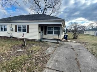 2311 Michal Ct, Niagara Falls, NY 14305