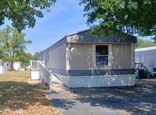 1641 S Golden Cir, High Ridge, MO 63049