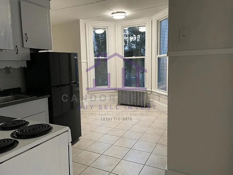 285 Washington St #1F — Photo 2