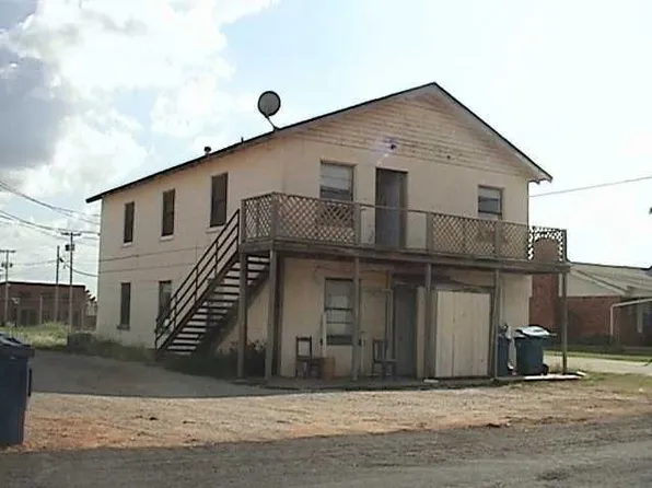 219 N Main, Blanchard, OK 73010
