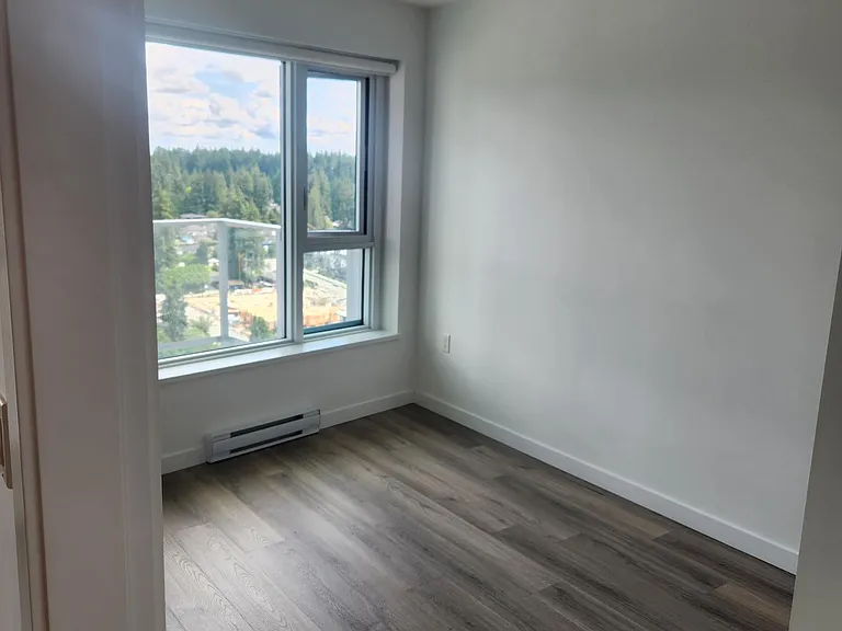 551 Emerson St — Photo 29