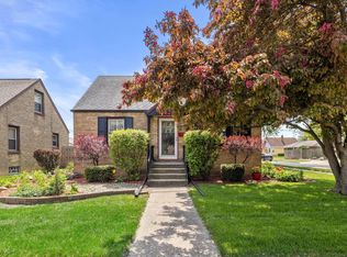 3421 75th St, Kenosha, WI 53142