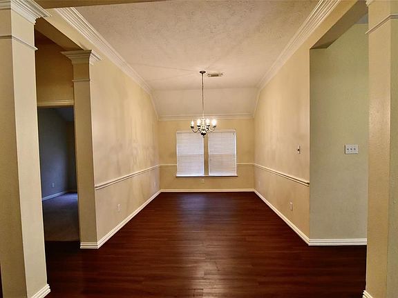 5th image of 21231 River Knoll Ln