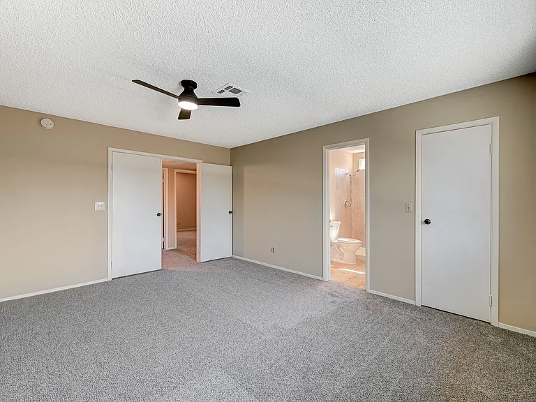 6813 Greydawn Dr — Photo 22
