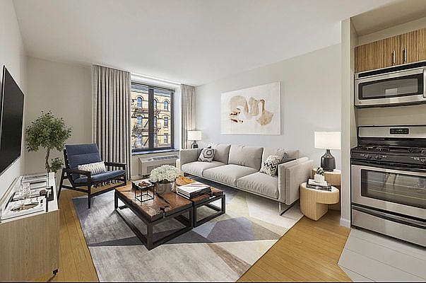 1st image of 226 Montrose Ave APT 4A