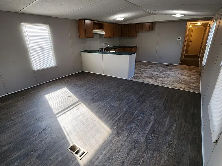 9513 Hausmond Way — Photo 3
