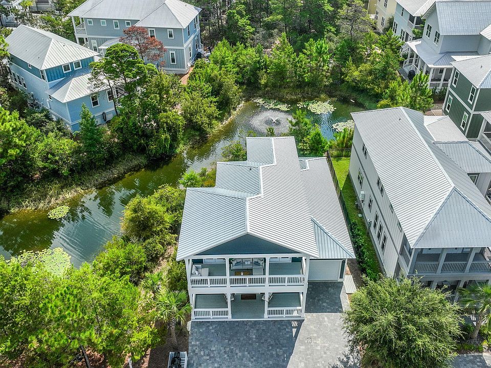 1st image of 566 Gulfview Cir