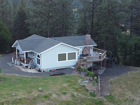 2nd image of 164 Pineway Ln