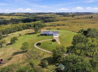 21991 Firefly Rd, Eskridge, KS 66423