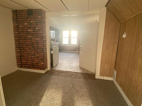 2nd image of 29 Glenn St