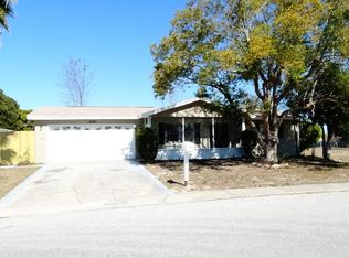 8053 Colton Dr, Port Richey, FL 34668