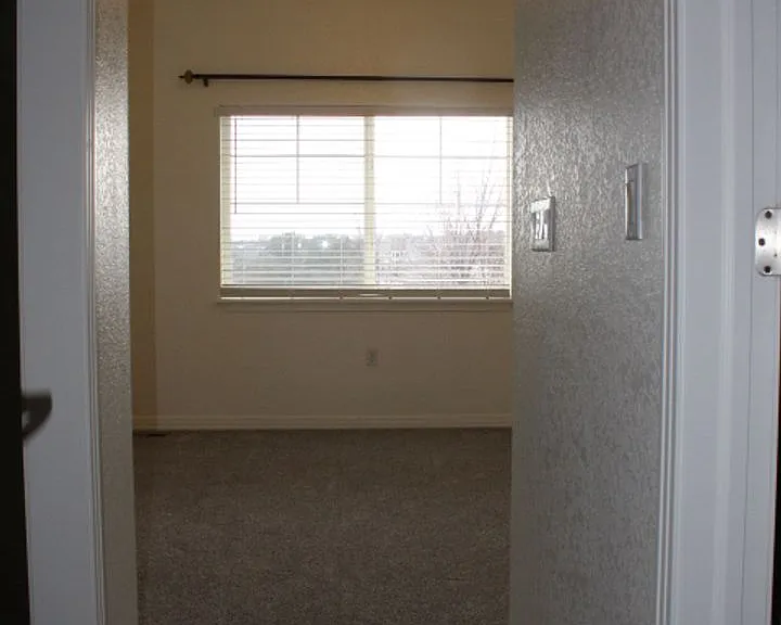 9573 Pearl Cir #102 — Photo 11