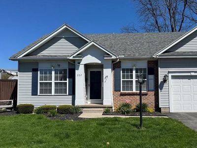 202 Twin Pines Ct, Rochester, NY, 14616