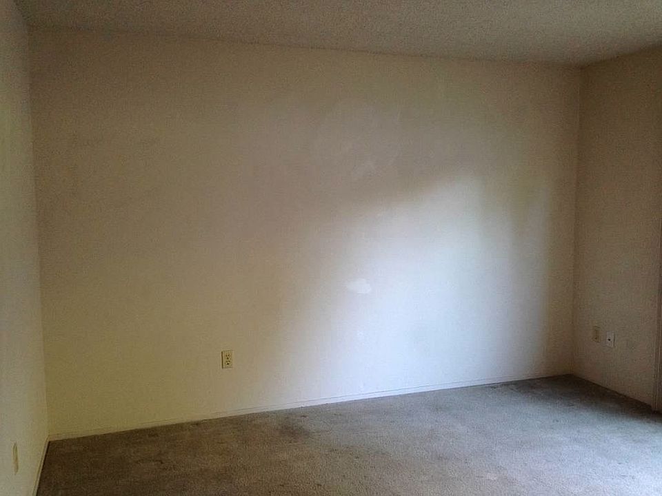 2nd image of 294 E Cotati Ave APT 14