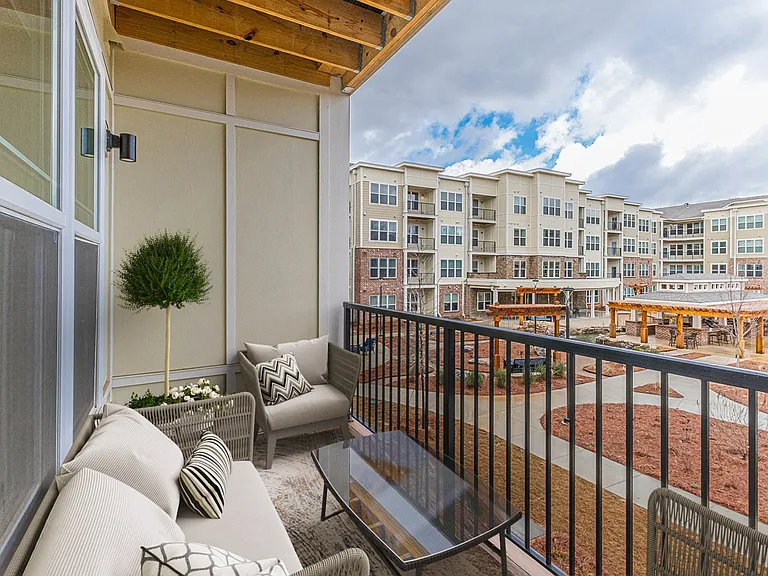 Ashlynn Ridge 55+ Apartments — Photo 37