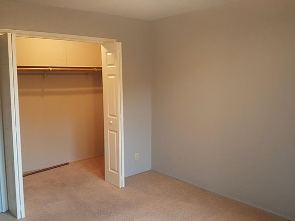 3rd image of 1614 Hudson St APT 120
