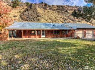 10461 State Highway 410, Naches, WA 98937