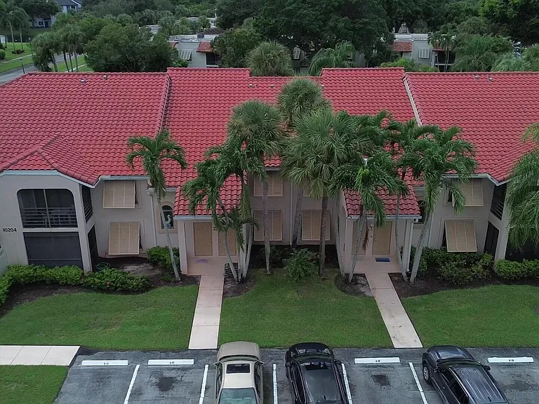 10204 Mangrove Dr #103 — Photo 17