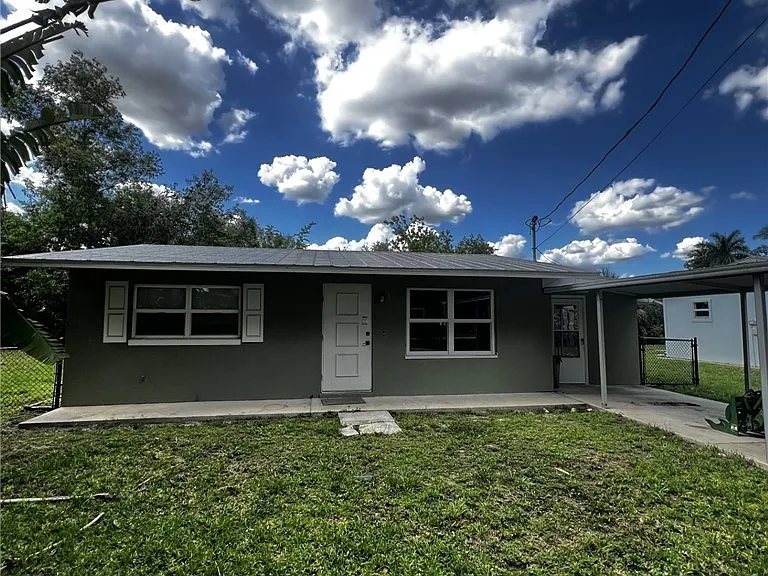 4145 Saums Dr — Photo 1