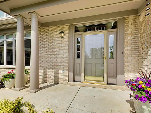 4th image of 2511 Buckland Ln