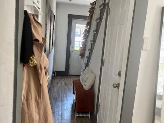 4th image of 60 Lunenburg St #2