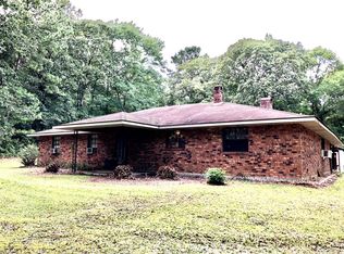 1910 Brumfield Rd SW, Summit, MS 39666