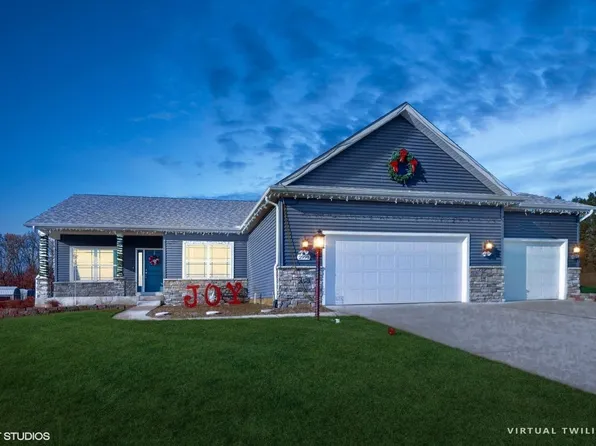 2998 N Morning Glory Ave, Rolling Prairie, IN 46371