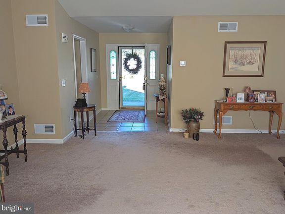 2nd image of 10499 Fox Tail Ct