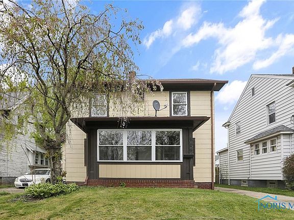 2nd image of 609 Lodge Ave