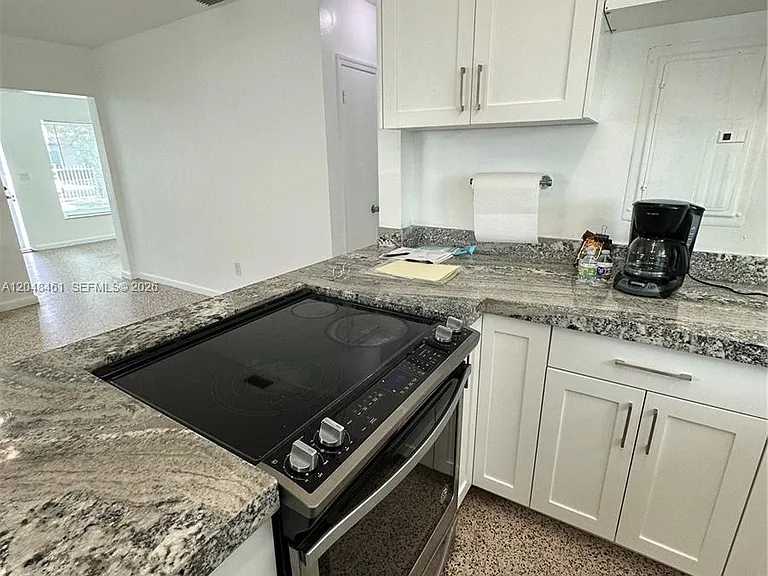 400 NW 61st Ave — Photo 7