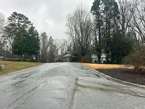 5th image of 4878 Woodhurst Way