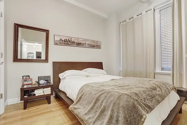 Rented by Compass | media 10