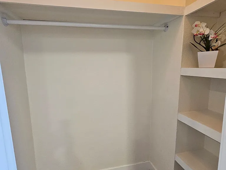 1406 Pine St #3 — Photo 14