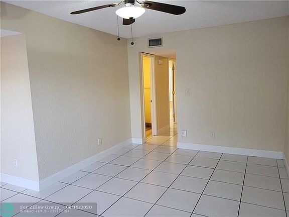 5th image of 6573 SW 41st Ct #6573