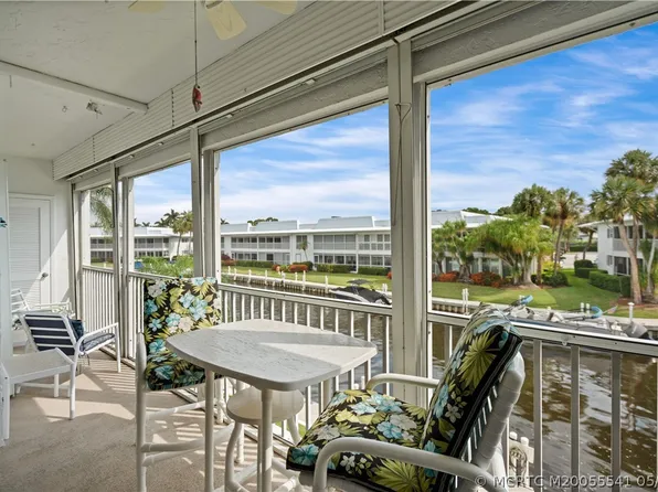 1866 SW Palm City Rd APT 204, Stuart, FL 34994