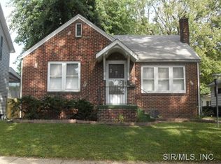 719 Cypress St, Highland, IL