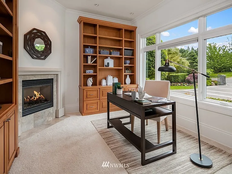 16458 SE 44th Pl — Photo 21